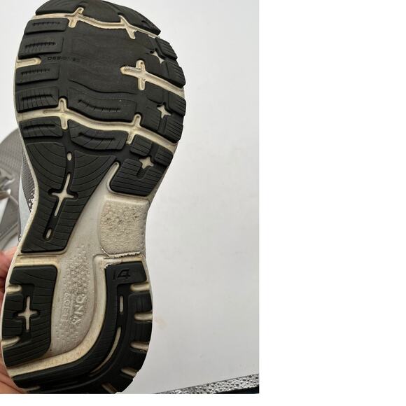 Brooks Ghost 14 Women's Running Shoes Gray Athletic Sneakers Size 9 Medium B - Picture 11 of 11